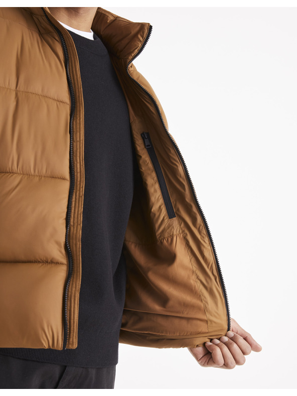 Celio Кафяво мъжко ватирано зимно яке Celio Vusun