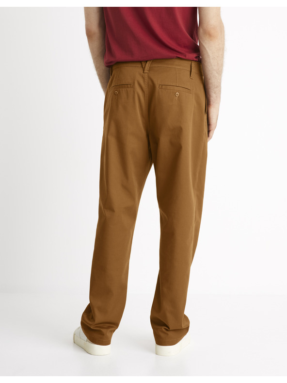 Celio Кафяв панталон тип чино Celio Coloose1