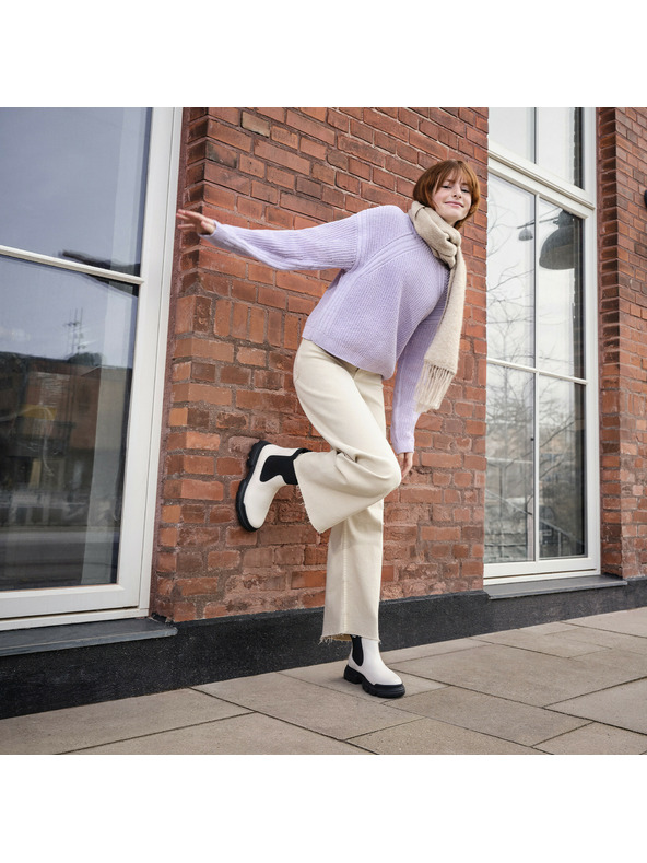 Geox Кремави детски боти за момичета Geox Junette Girl