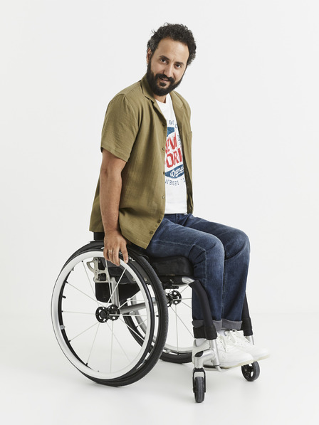 Celio Мъжка риза в цвят каки с джоб Celio