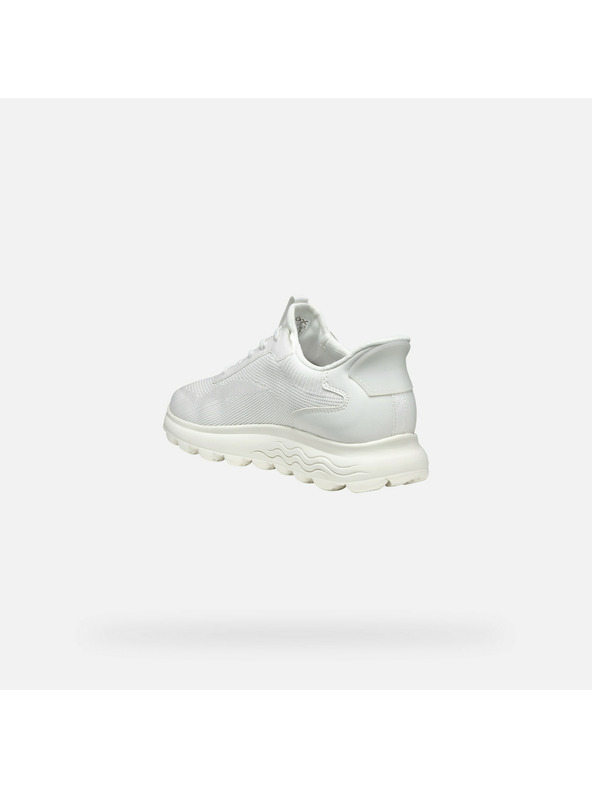 Geox Бели дамски маратонки Geox Spherica Plus