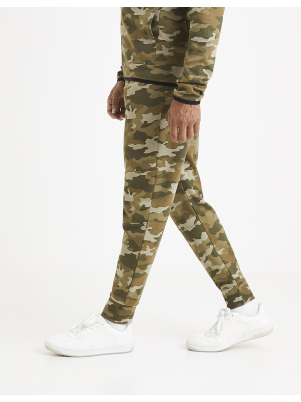 Celio Каки долнище с щампа Celio Vojogyoke