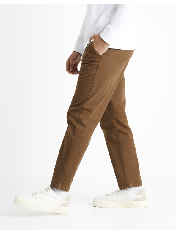 Celio Кафяв мъжки панталон Celio Cochicrop