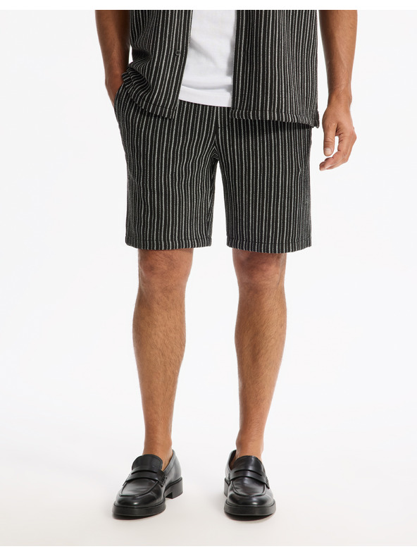 Celio Памучни шорти Gostripebm