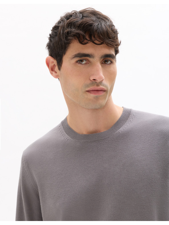 Celio Суитшърт Neviskozv