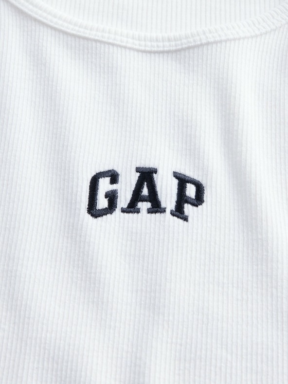 GAP Ребрести тениска с лого GAP