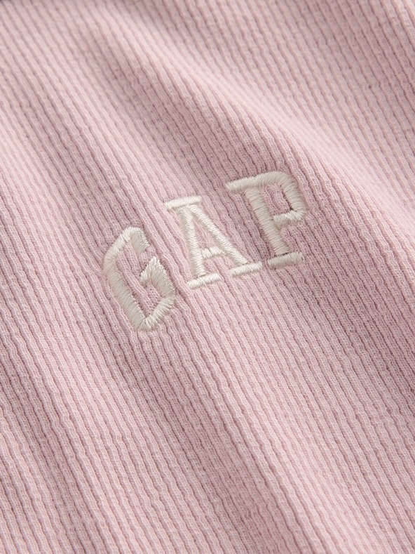 GAP Ребрести тениска с лого GAP