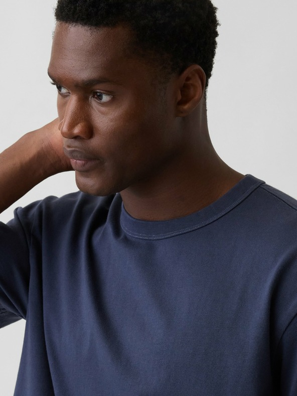 GAP Скъсена унисекс тежка тениска GAP