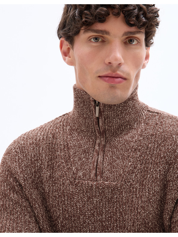 Celio Суитшърт Metrucker със стоящa яка