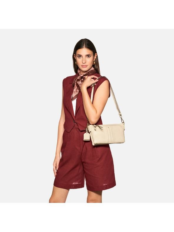 Geox Бежова дамска чанта Geox Claree