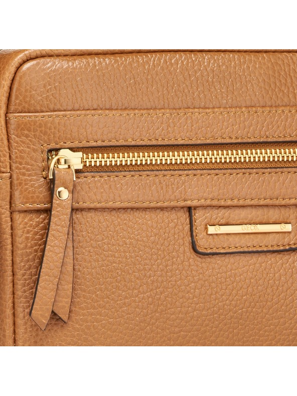 Geox Светлокафява дамска чанта Geox Blandine