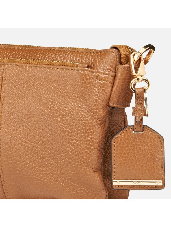 Geox Светлокафява дамска чанта Geox Claree