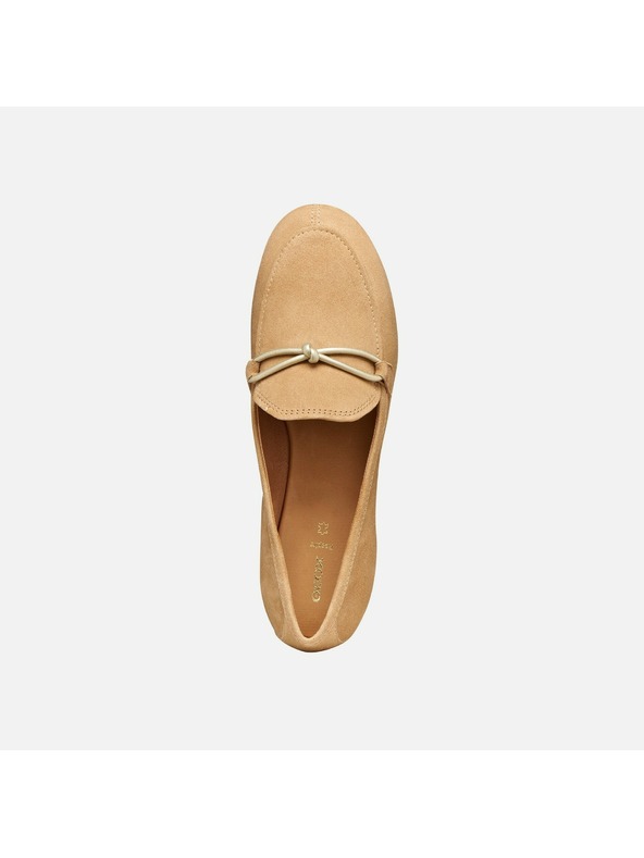 Geox Бежови дамски мокасини Geox New Palmaria