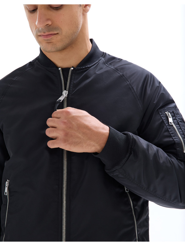 Celio Бомбър яке Mujames