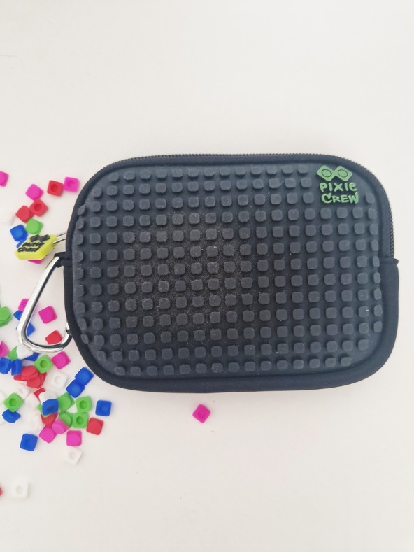 PIXIE CREW PIXIE CREW пиксел калъф цветни скелети