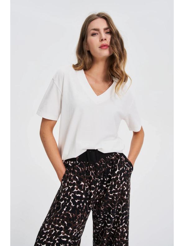 Moodo Бял топ с V-образно деколте Moodo