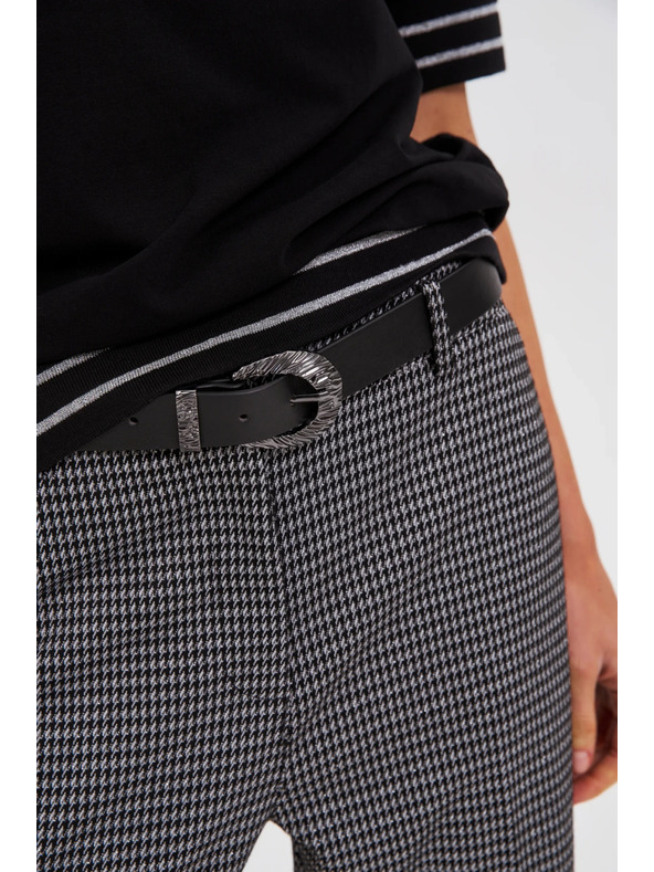 Moodo Колан с катарама в сребрист цвят Moodo