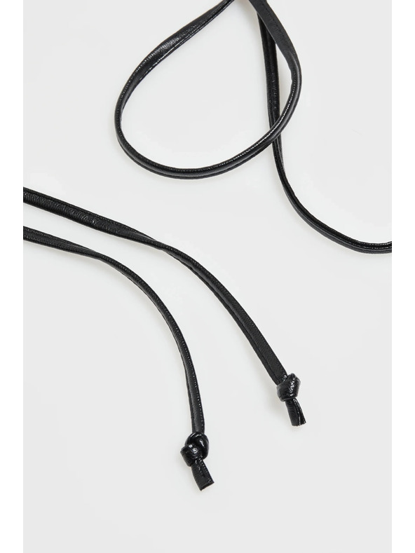 Moodo Вързан колан с цвете черен Moodo