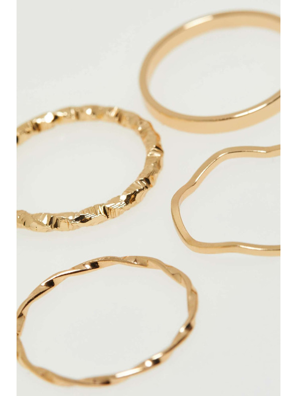 Moodo Комплект фини пръстени в златист цвят Moodo