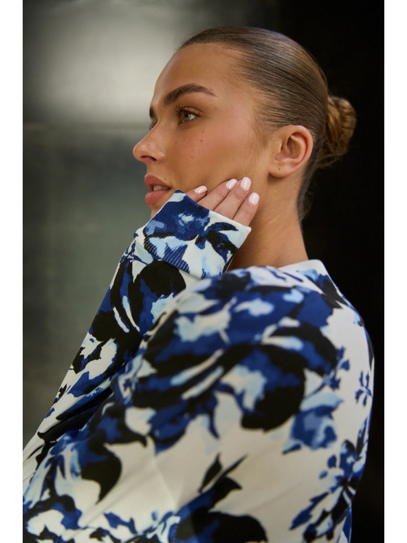 Moodo Цветна суитшърт с V-образно деколте бяла Moodo