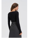 Moodo Прилепнала черна блуза с дълъг ръкав Moodo