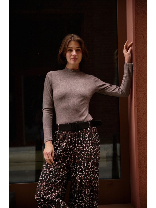 Moodo Кафява тениска с яка Moodo