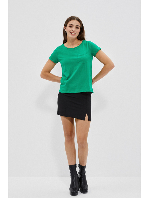 Moodo Памучна тениска с джобче в зелено Moodo