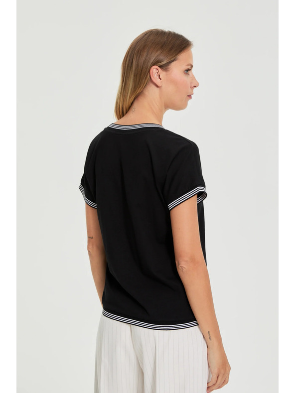 Moodo Черна памучна блуза Moodo