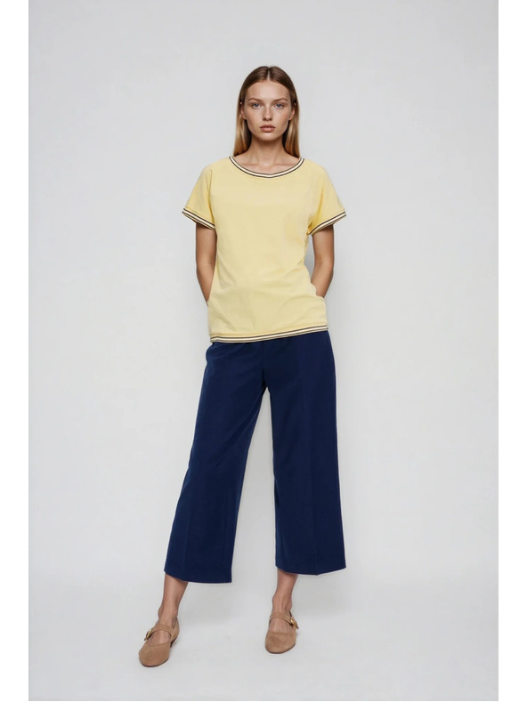 Moodo Жълта блуза с декоративна окантовка Moodo