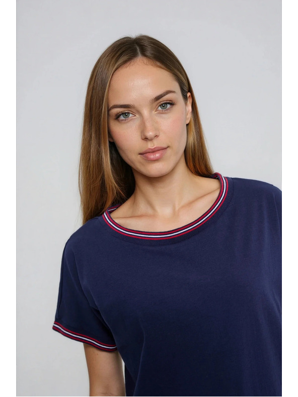 Moodo Тъмносиня блуза с декоративна окантовка Moodo