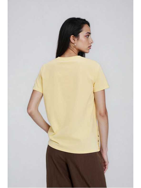 Moodo Жълта блуза с декоративни копчета Moodo