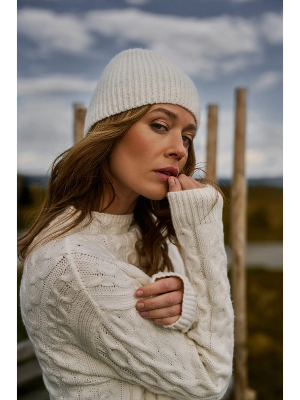 Moodo Зимна бяла шапка Moodo