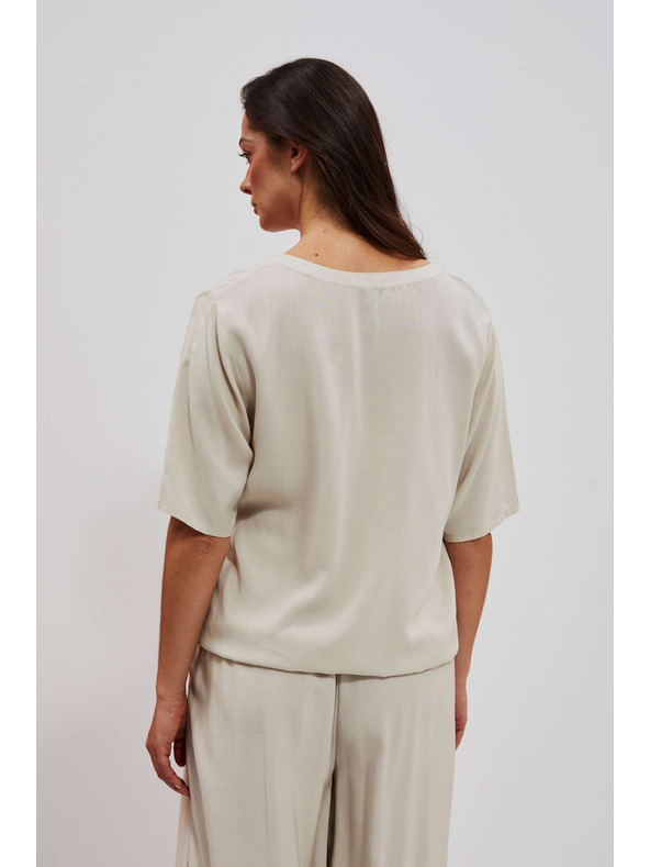 Moodo Пясъчно кафява риза Moodo с връзване в талията и деколте във формата на V