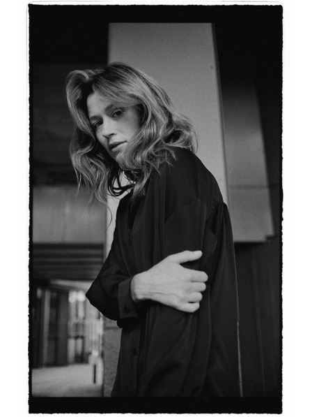 Moodo Гладка черна риза Moodo