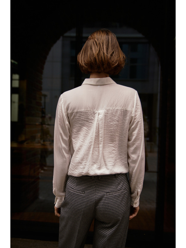 Moodo Гладка бяла вискозна риза Moodo