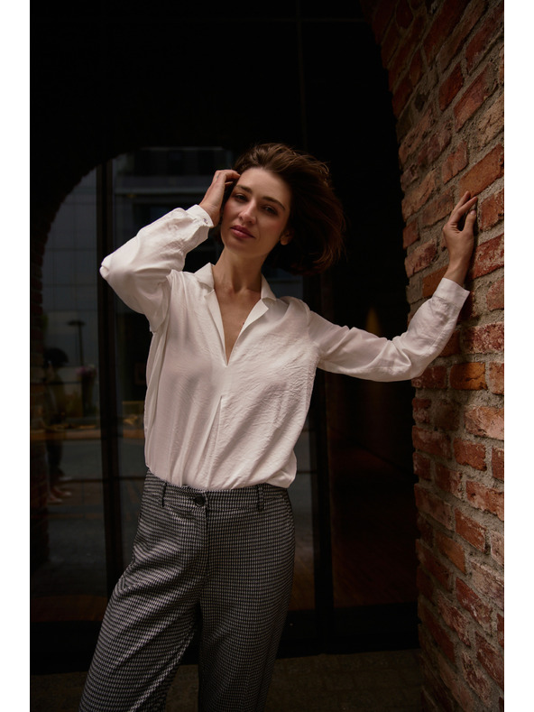 Moodo Гладка бяла вискозна риза Moodo