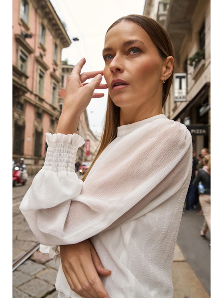 Moodo Бяла риза с набрани ръкави Moodo