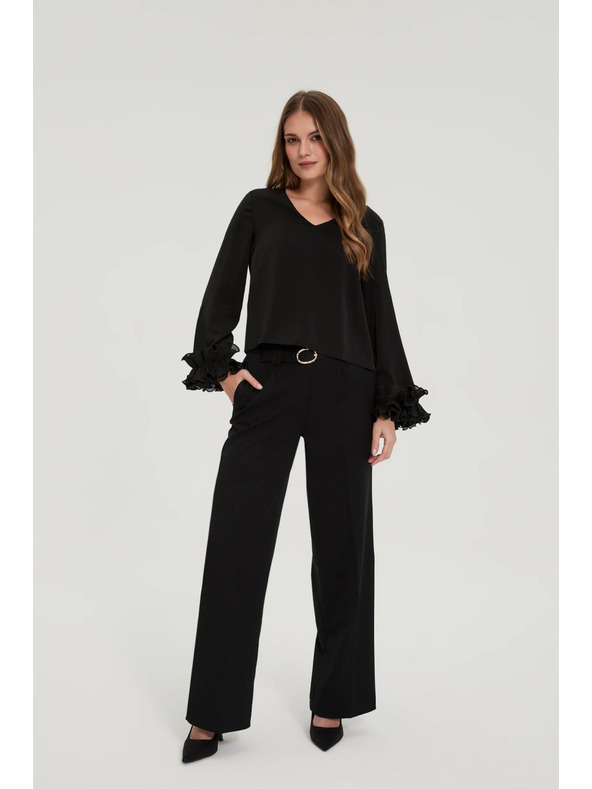 Moodo Черна риза с волани на ръкавите Moodo