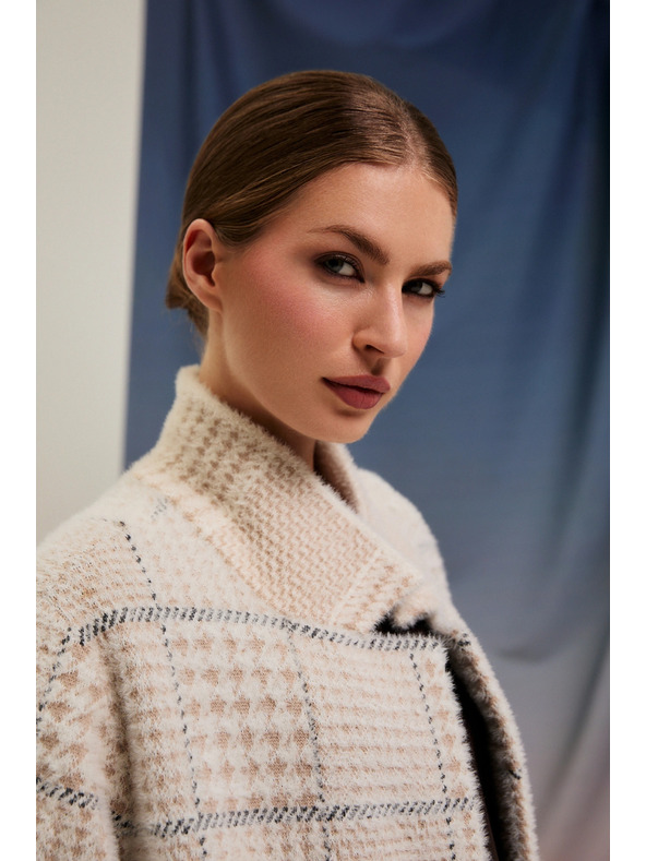 Moodo Палто на каре бежово Moodo