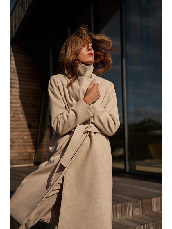 Moodo Палто с колан бежово Moodo