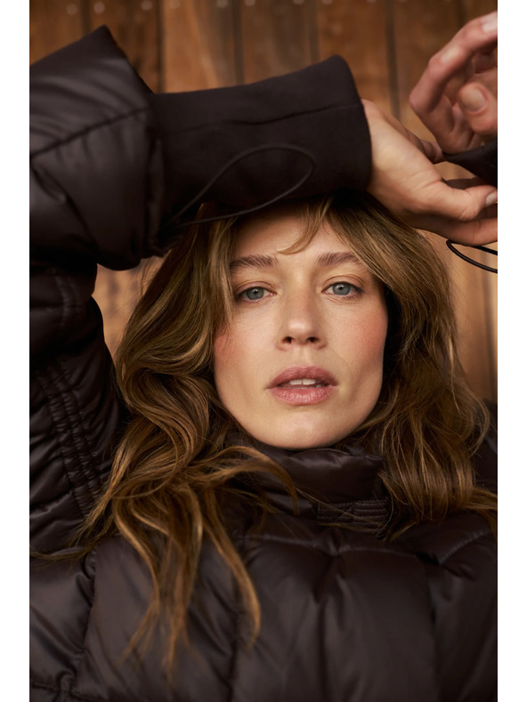 Moodo Стегнато яке кафяво Moodo