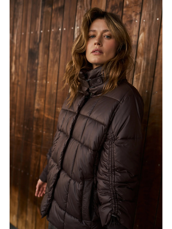 Moodo Стегнато яке кафяво Moodo