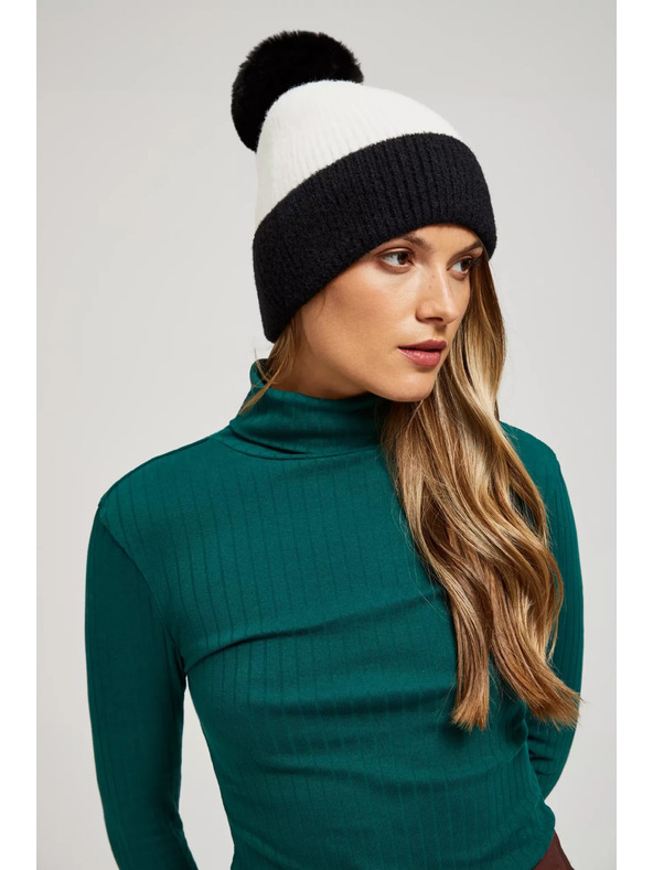 Moodo Шапка с помпон черно-бяла Moodo