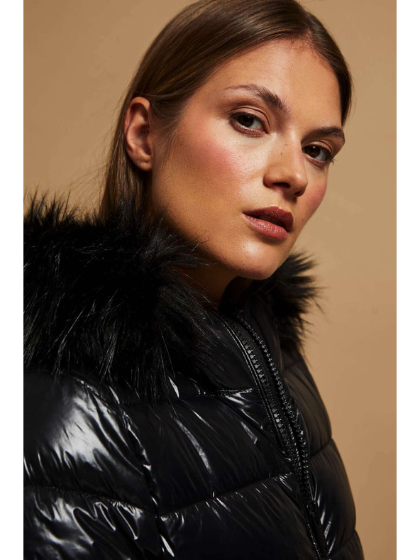 Moodo Подплатено яке с пухена качулка Moodo