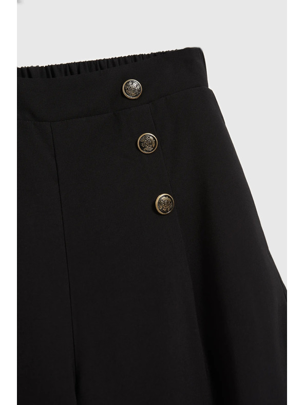 Moodo Черни панталонки-пола с декоративни копчета Moodo
