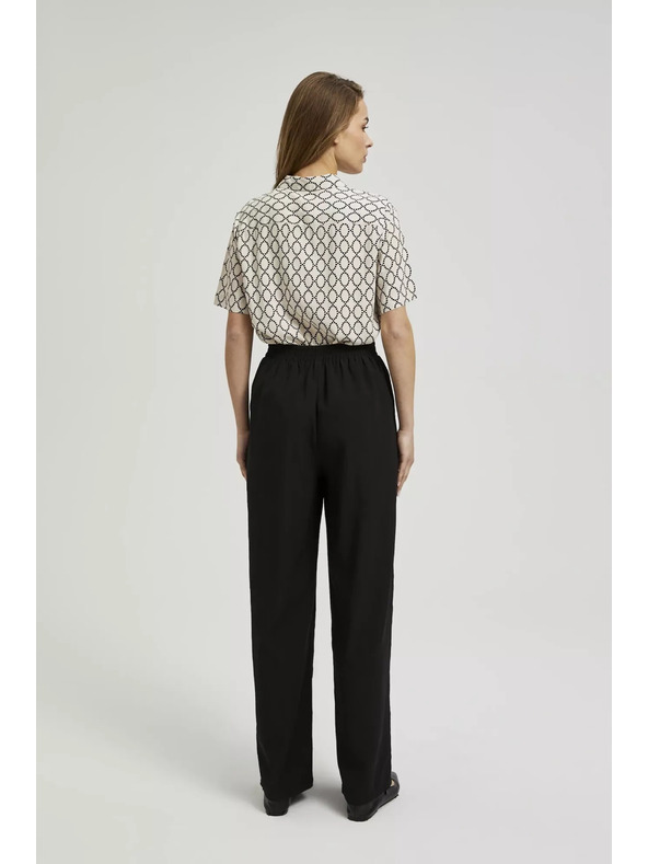 Moodo Гладки панталони с широки крачоли и колан в талията черни Moodo