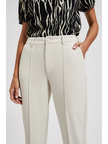 Moodo Елегантни бежови панталони с стеснени крачоли и джобове Moodo