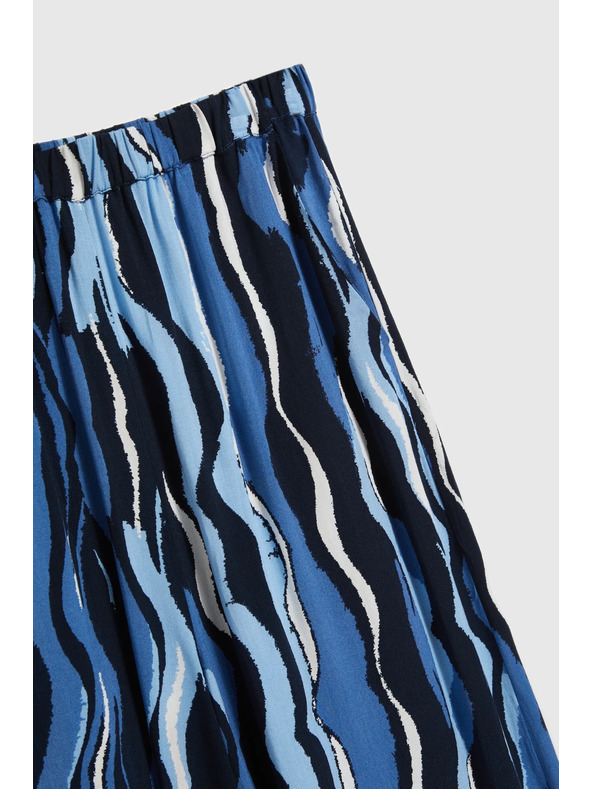 Moodo Сини на шарки дамски къси панталони тип cullotes Moodo