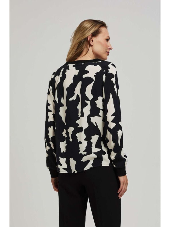 Moodo Щампована риза с V-образен деколте в черно Moodo