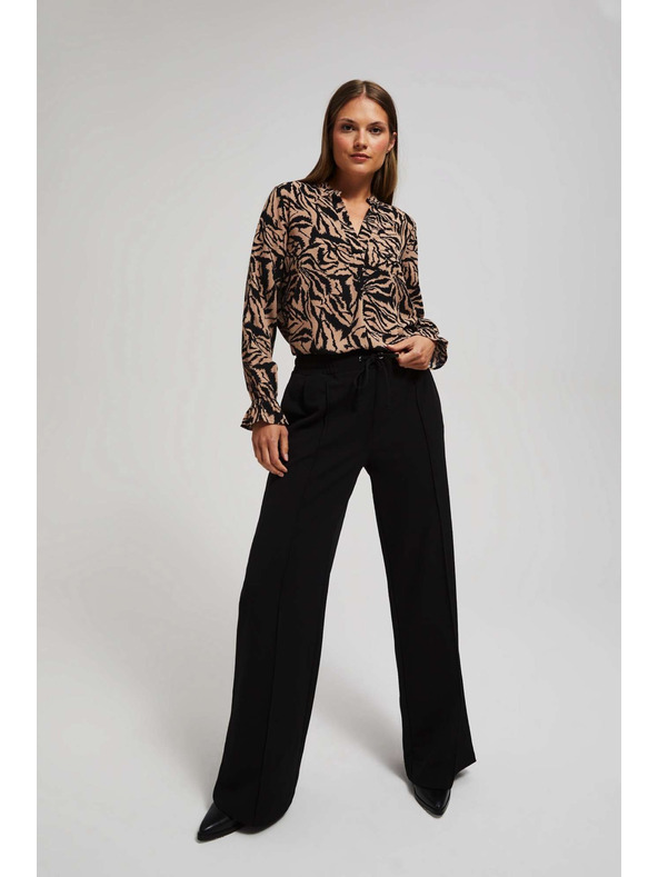 Moodo Щампована риза с V-образен деколте в тъмно бежово Moodo